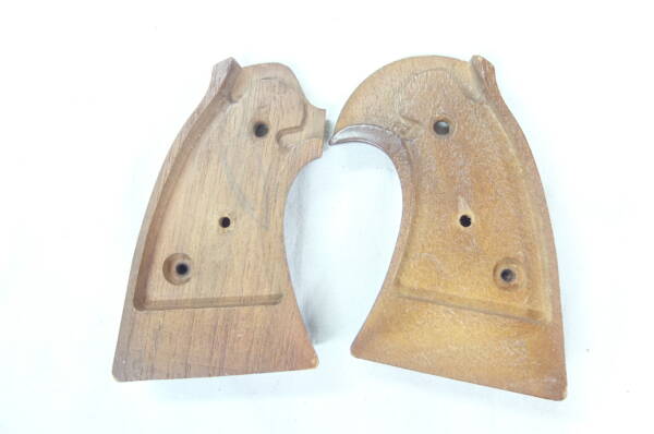 GUANCETTE REVOLVER DA IDENTIFICARE - immagine 3