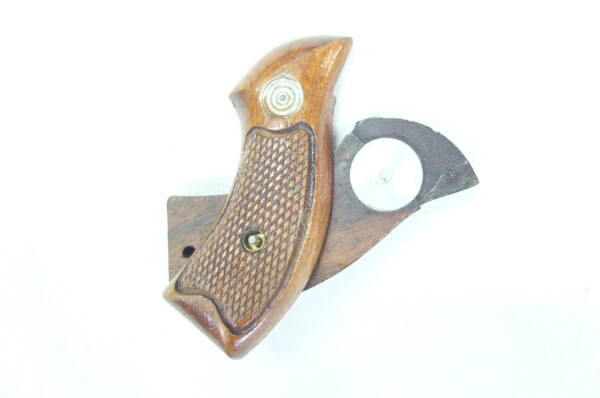 GUANCETTE REVOLVER DA IDENTIFICARE - immagine 2