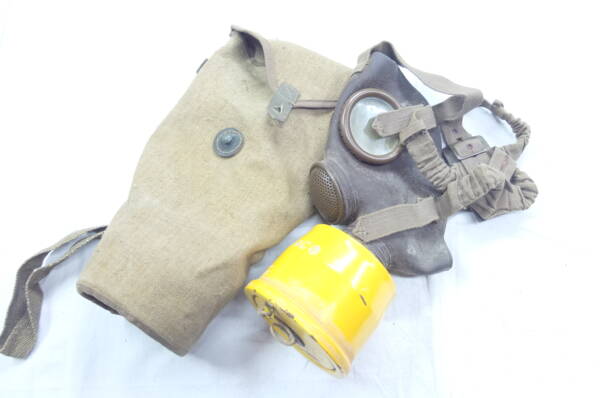 MASCHERA ANTIGAS MOD.PC35 REGIO ESERCITO APRILE 1936